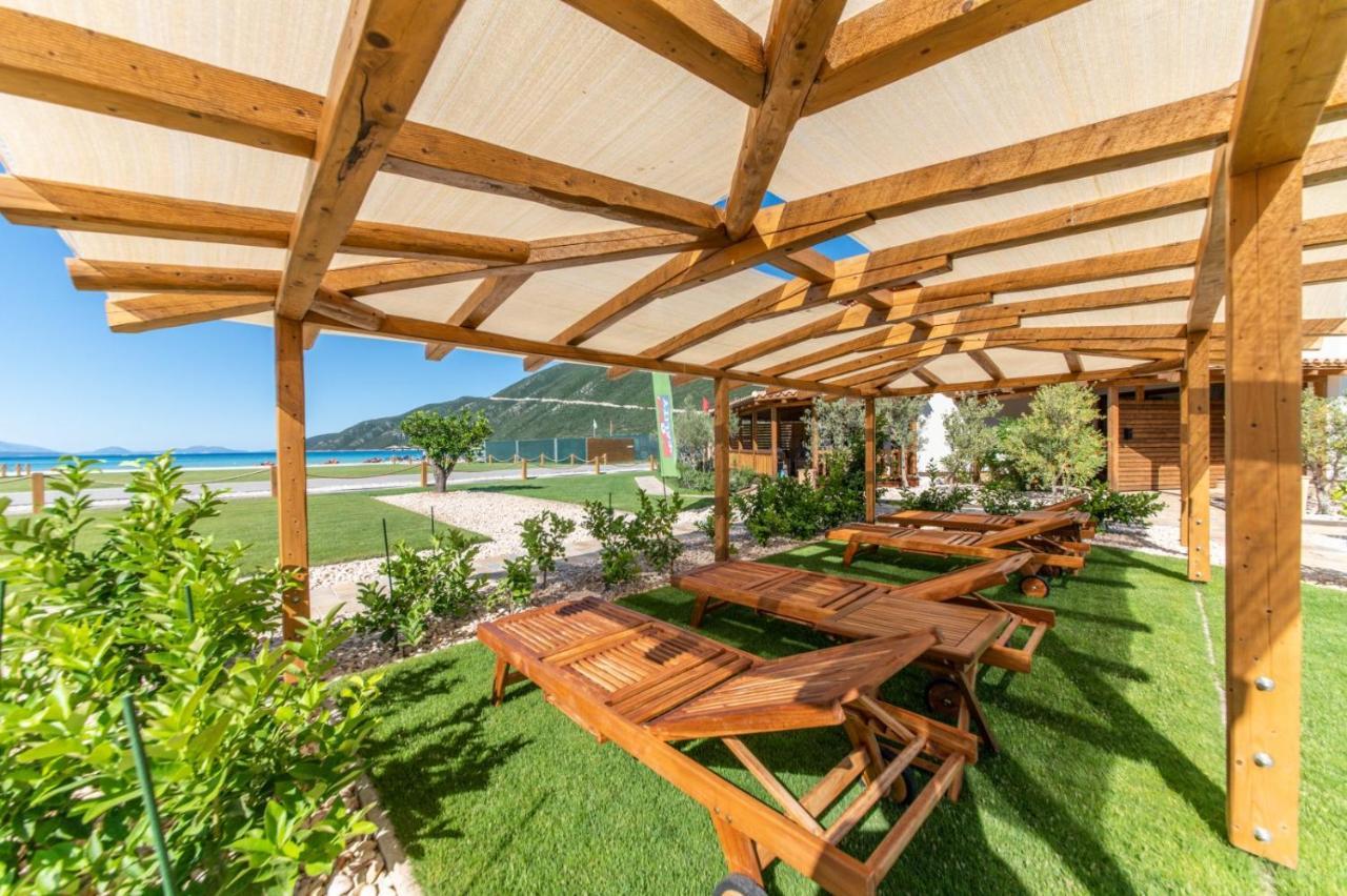Seaside Resort Vasiliki Exterior photo